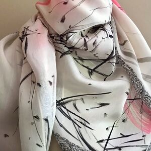 FINE silk vintage scarf, hand rolled